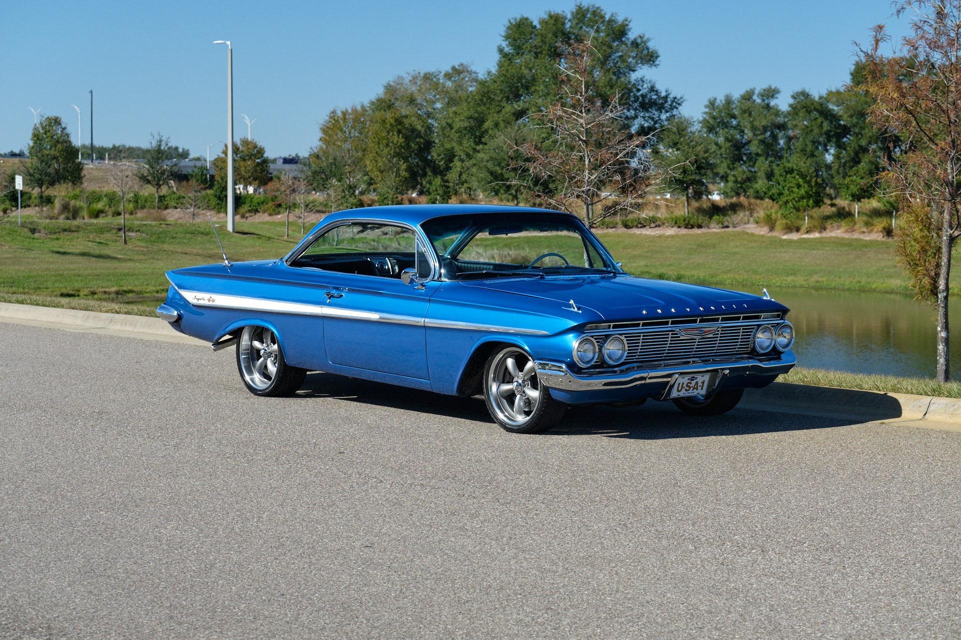 1961-chevrolet-impala-pgbfefu8