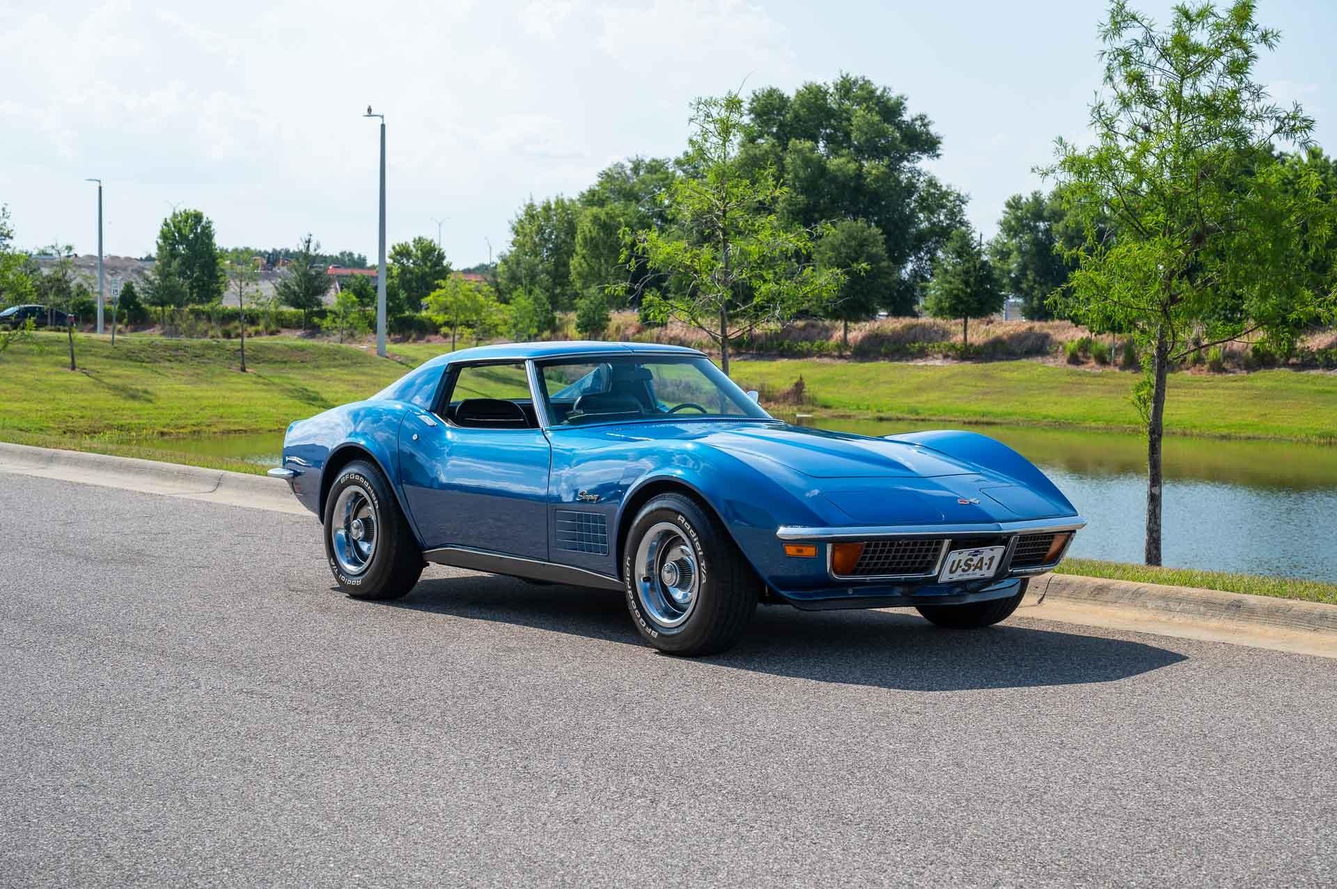 1972-chevrolet-corvette-3wq3bpbg